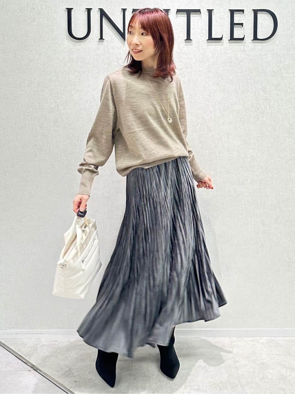 Miwaさんの「UNTITLED｜【アンサンブル可/洗える】シルクウールカシミヤ ドルマンスリーブニット」を使ったコーディネート