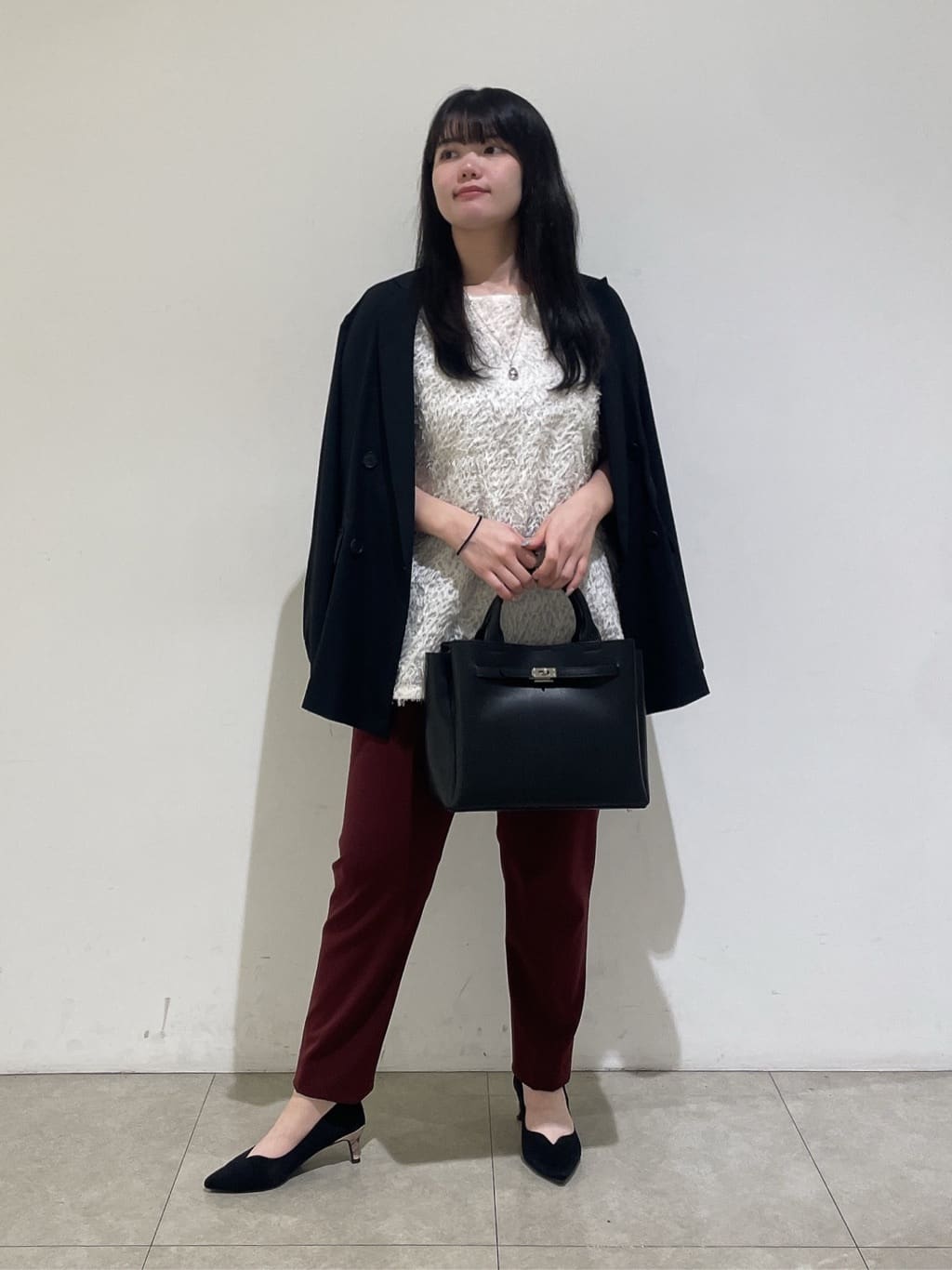 emikaさんの「INDIVI｜【軽く羽織れる！】ダブルジャケット」を使ったコーディネート