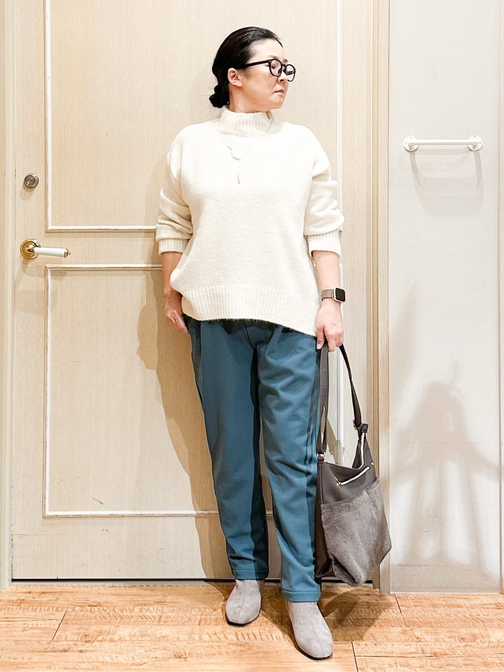 umeさんの「SHOO･LA･RUE｜【洗濯機可/S-LL】インせず着られる ふわふわハイネックニット」を使ったコーディネート