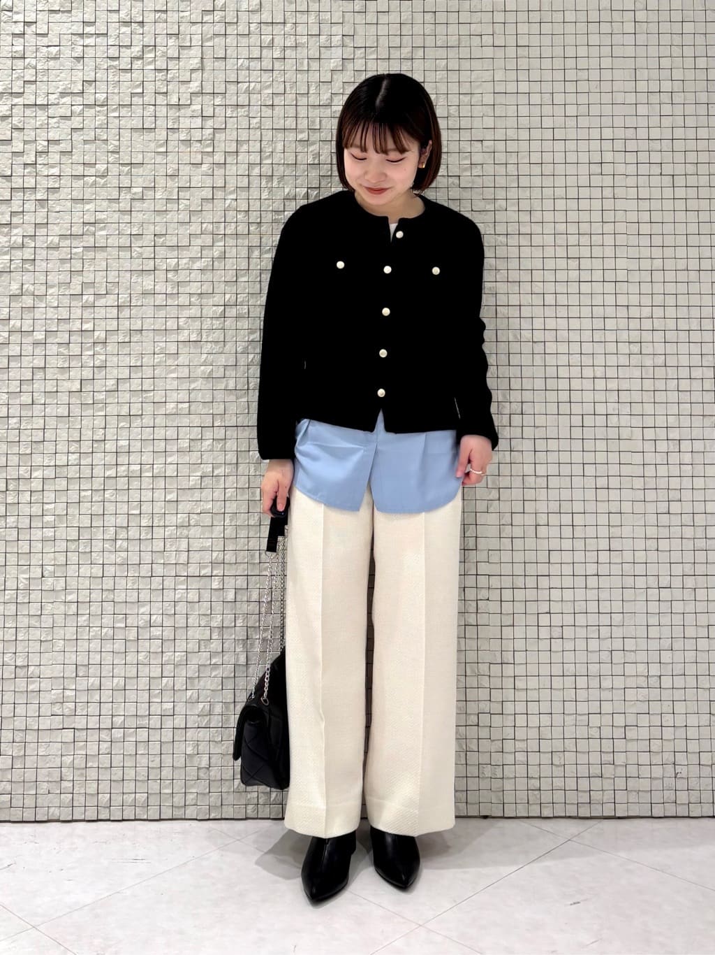 sakuさんの「INDIVI｜【コットン】シャツ切り替えカットソー」を使ったコーディネート