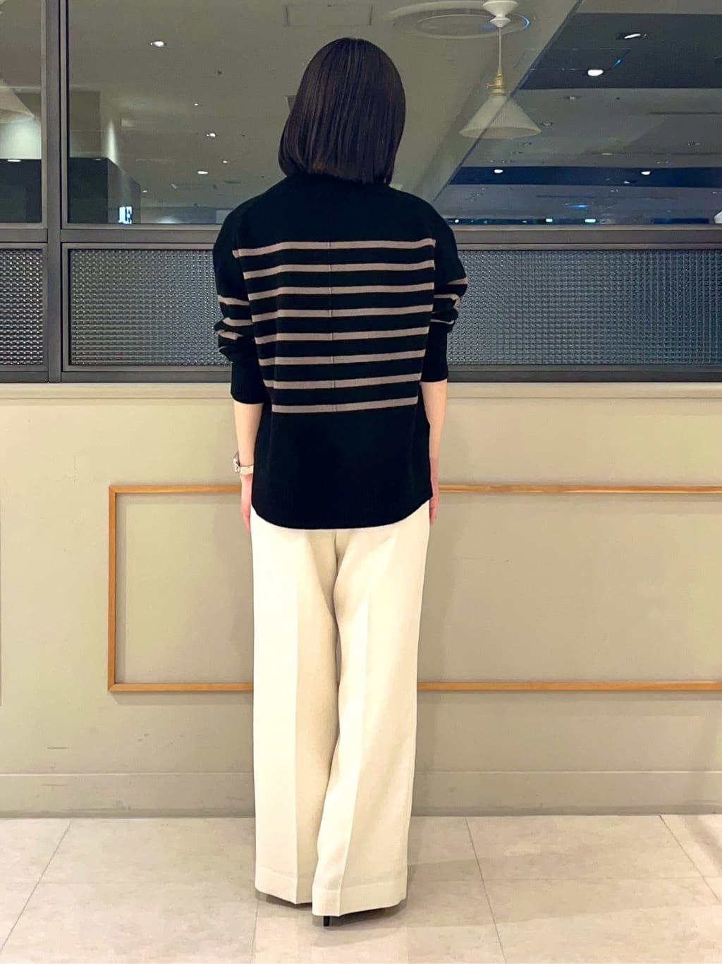 kumiさんの「INDIVI｜【冬ニット人気NO．1！／カシミヤ混】ミドルゲージハイネックニット」を使ったコーディネート