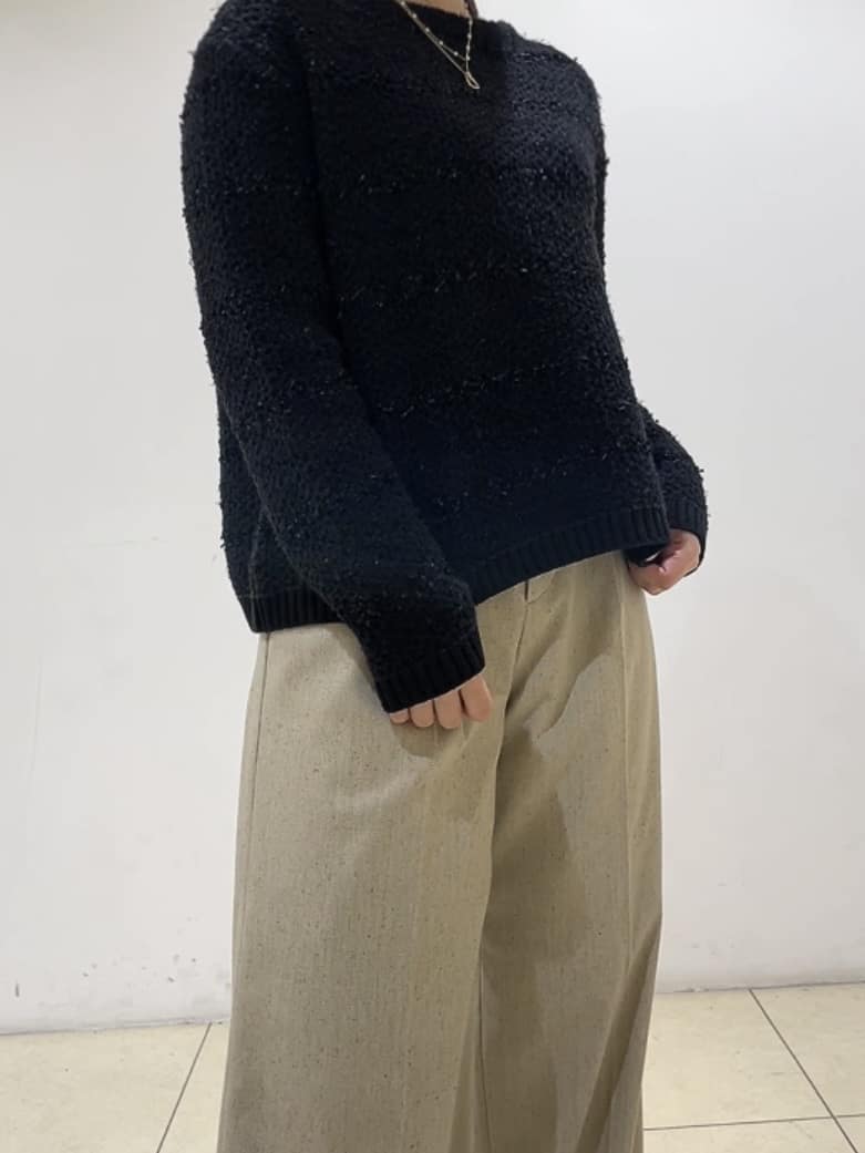 watanabeさんの「UNTITLED｜【ツイード調/コンパクト丈】ブークレーボートネックニット」を使ったコーディネート