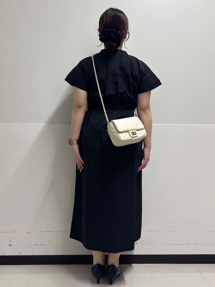 あいりょんさんの「OPAQUE.CLIP｜ダブルポケットシャツワンピース【洗濯機洗い可】」を使ったコーディネート
