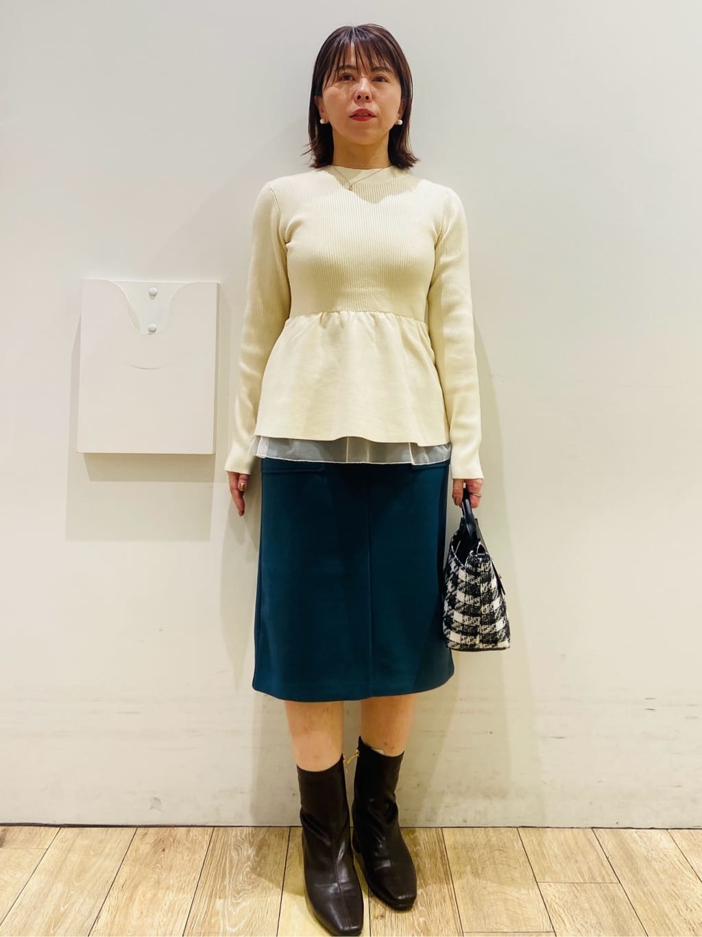 YUKOさんの「index｜ポケットタイトスカート【洗濯機OK／イージーケア／防シワ】」を使ったコーディネート