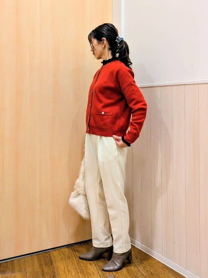 yururiさんの「SHOO･LA･RUE｜【洗濯機可/S-LL】美脚見え あったか裏起毛 テーパードパンツ」を使ったコーディネート