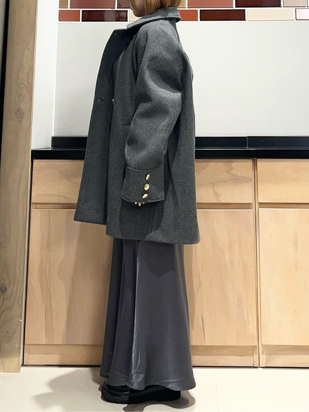かのさんの「THE SHOP TK｜クラシカルな装い ウールライクスタンドカラーコート」を使ったコーディネート