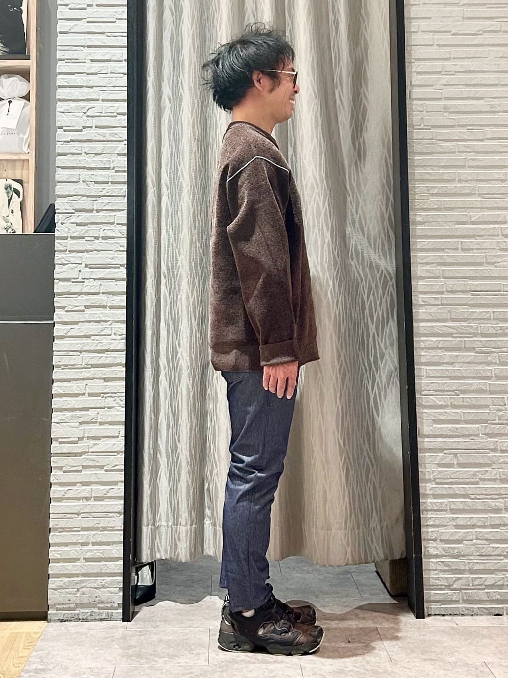 KENJI Iさんの「THE SHOP TK｜【包み込まれるような柔らかさ】配色モールニット 洗濯機OK」を使ったコーディネート