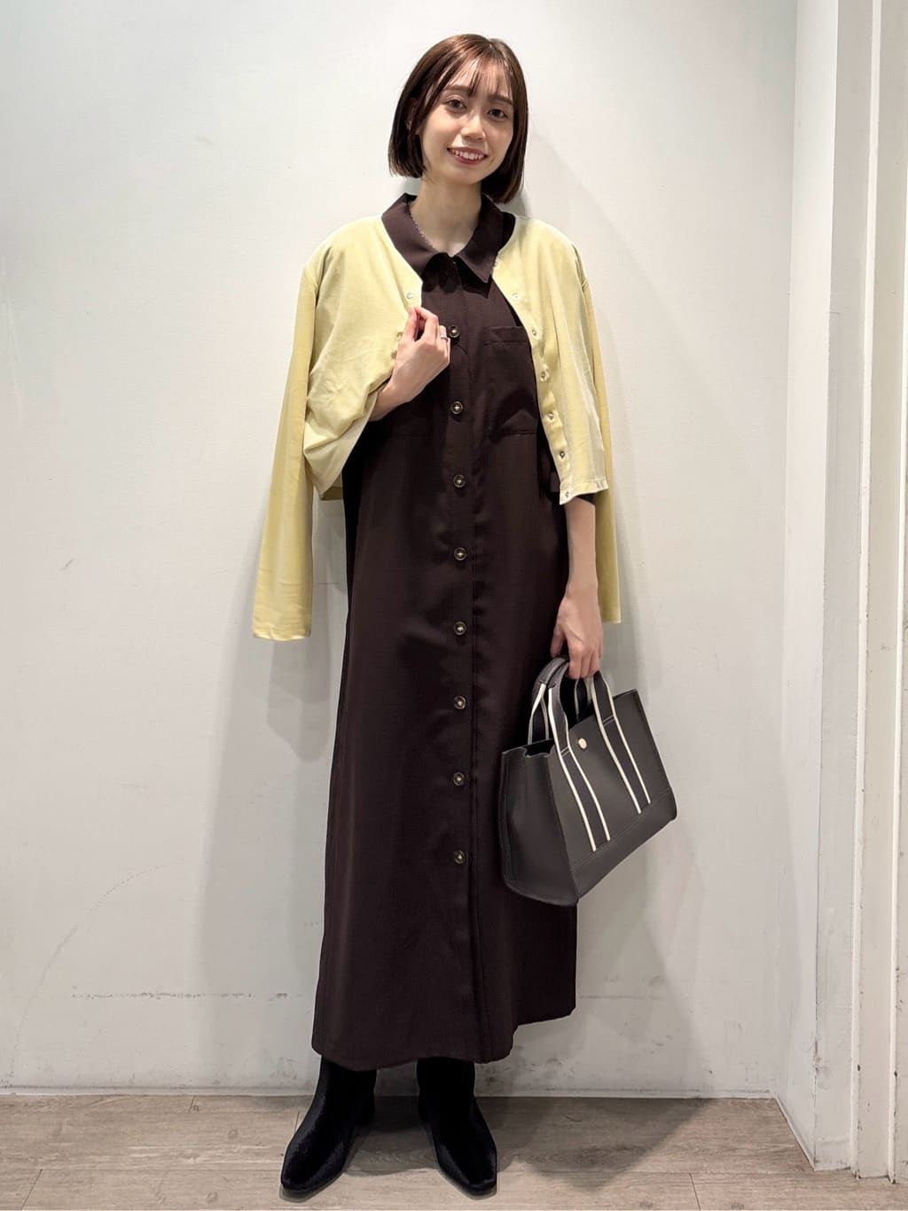 ぶまりんさんの「OPAQUE.CLIP｜【es】ダブルポケットロングシャツワンピース【洗濯機OK】」を使ったコーディネート