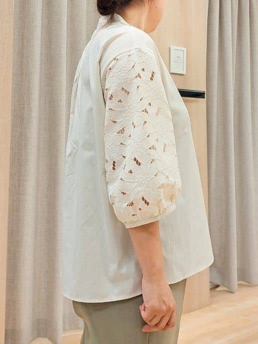 ふるさんの「grove｜すっきりもリラックスも叶える　ウエストイージー美脚フレアパンツ」を使ったコーディネート
