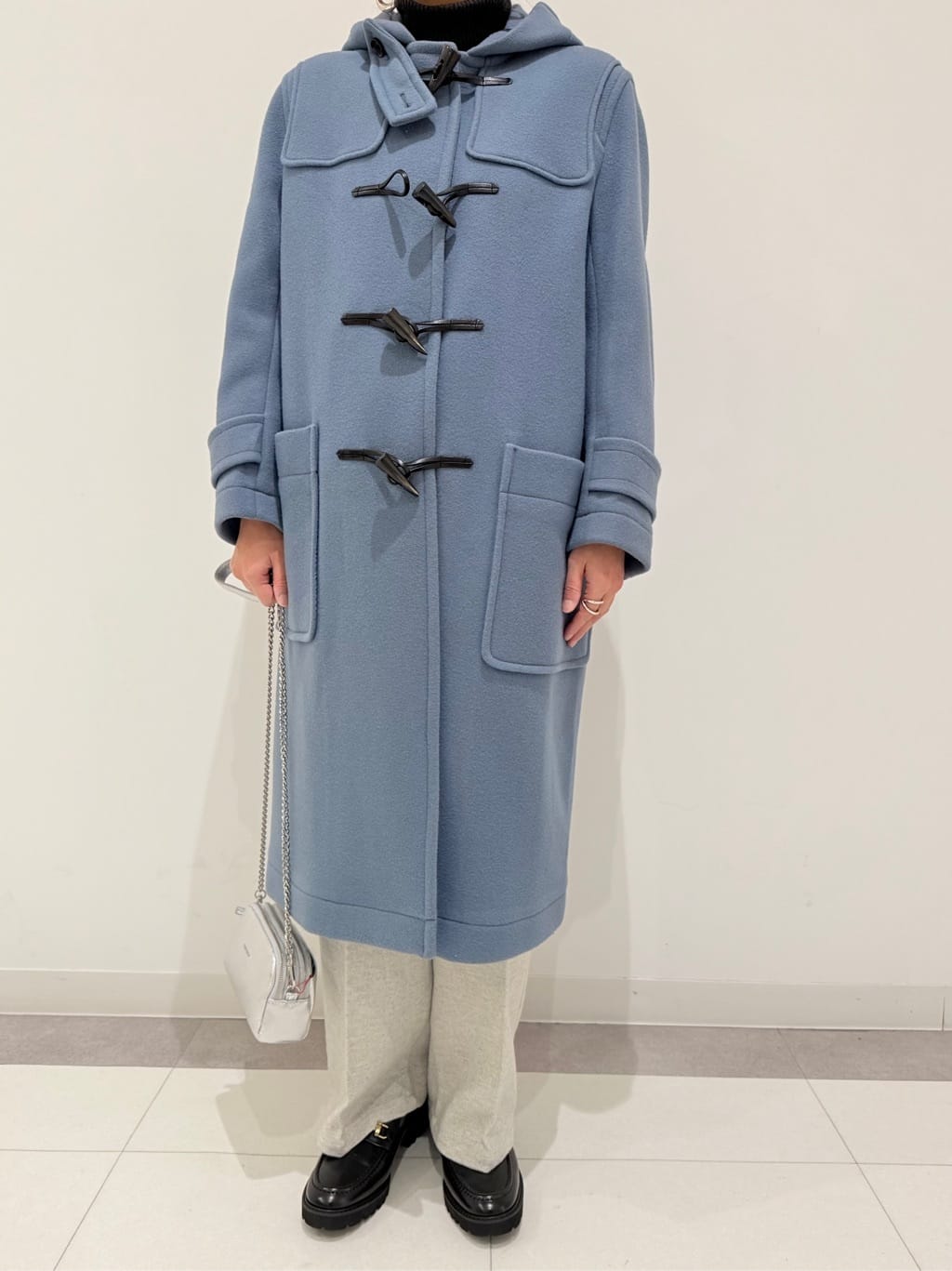 MIYAKAWAさんの「DRESSTERIOR｜シルクブレンドメリノウールリブプルオーバー」を使ったコーディネート