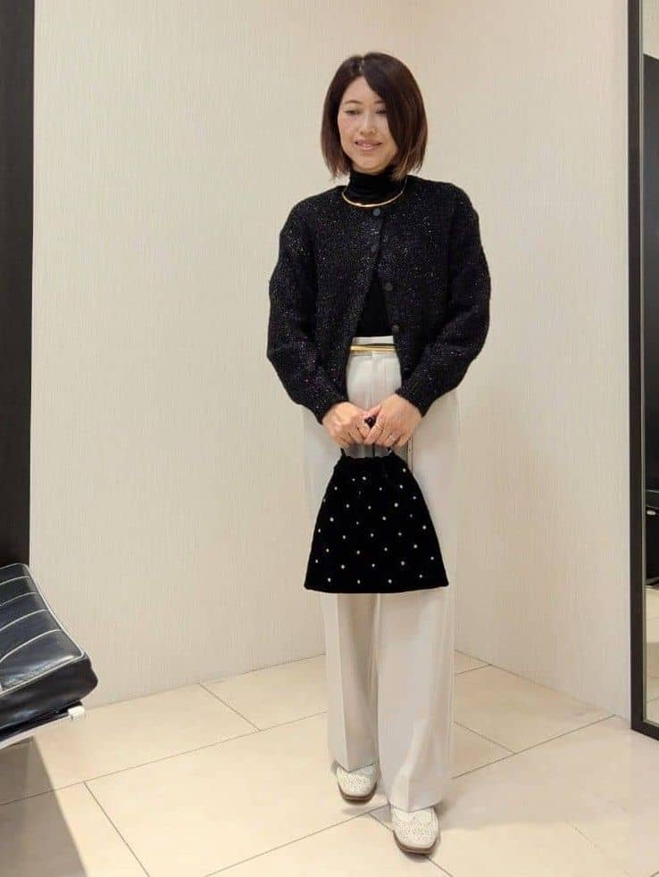 u-macoさんの「UNTITLED｜【ハイネック/レイヤード/重ね着におすすめ】トリコットベロア シアーインナー」を使ったコーディネート