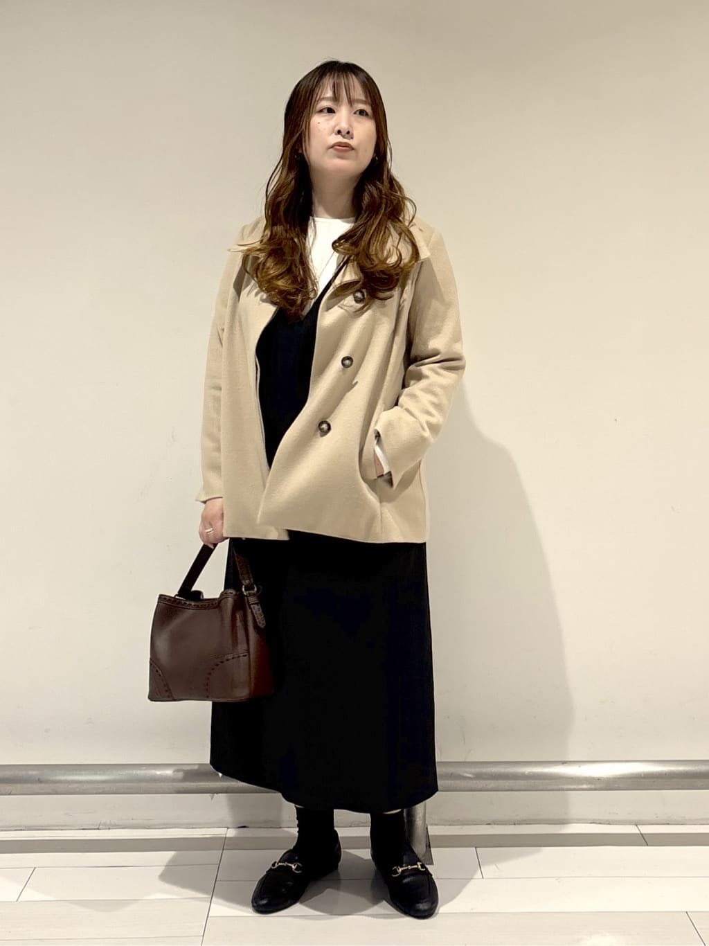 nakamuraさんの「Reflect｜【SS-4Lサイズ／衿が顔に当たらない◎】スタンドネックミドルコート」を使ったコーディネート