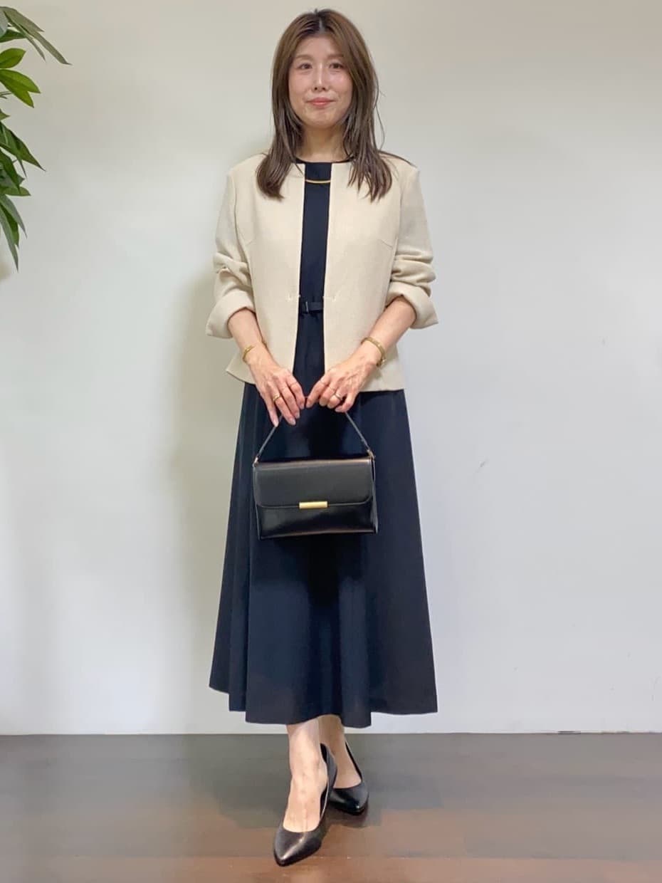 tomoさんの「UNTITLED｜【短丈/日本製】カラミ風メッシュ ノーカラージャケット」を使ったコーディネート