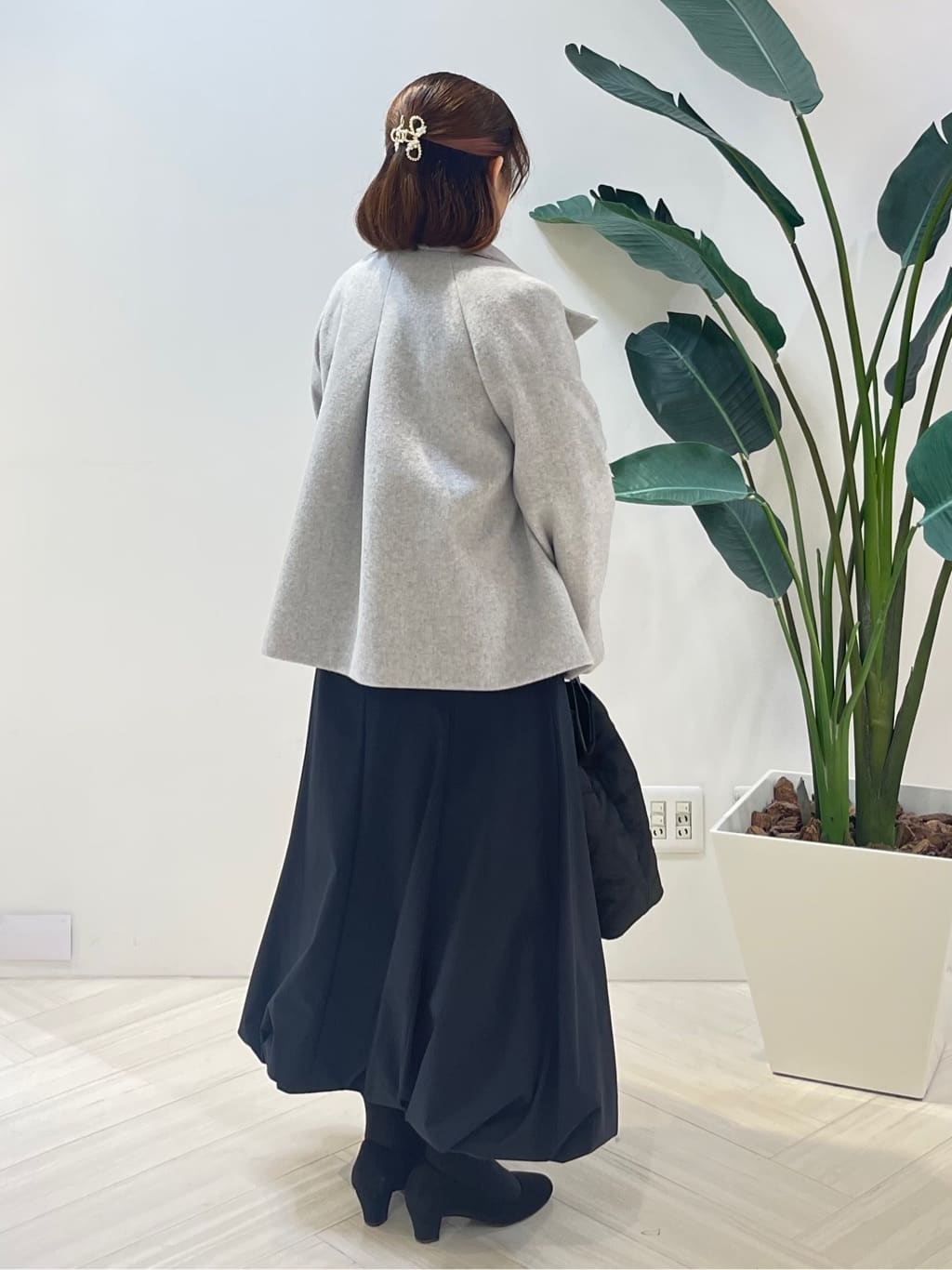 Tomoさんの「UNTITLED｜【着回しが効く／オンオフアウター】ウールショートコート」を使ったコーディネート