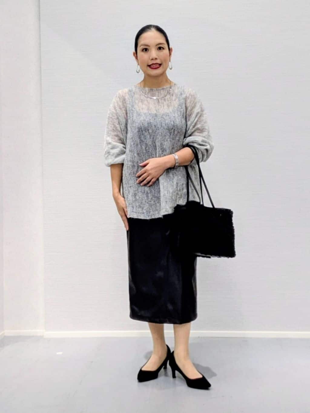 makkyさんの「UNTITLED｜【キッドモヘヤ素材】ラウンドヘムニット」を使ったコーディネート