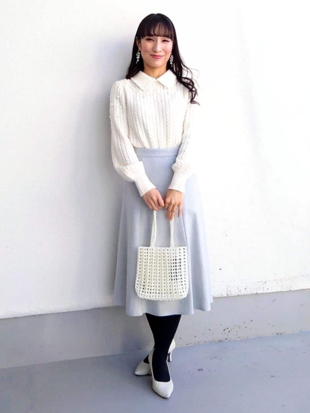 keinaさんの「SunaUna｜【COLLECTION LINE】衿付きパール調ニット」を使ったコーディネート