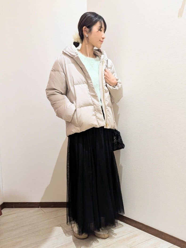 asa.さんの「SHOO･LA･RUE｜【撥水/洗える】ショートフーディーダウン」を使ったコーディネート