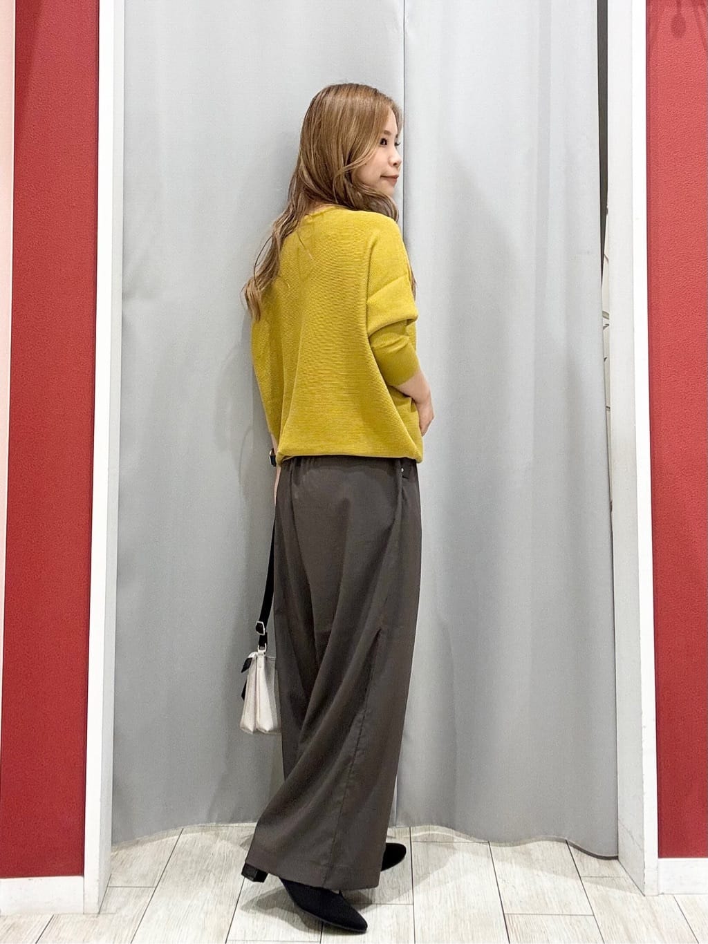 shioさんの「SHOO･LA･RUE｜【着丈選べる/S-LL】触れる度ひんやり ゆるきれい イージーワイドパンツ」を使ったコーディネート