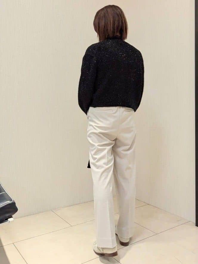 u-macoさんの「UNTITLED｜【ハイネック/レイヤード/重ね着におすすめ】トリコットベロア シアーインナー」を使ったコーディネート