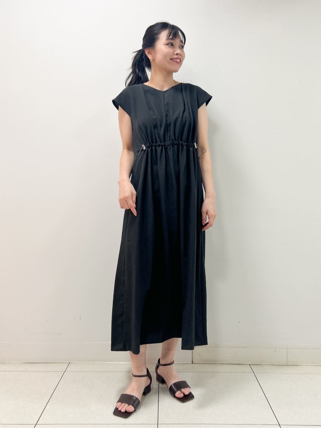 Kaiさんの「Dessin｜【洗える】ウエストドロストリングワンピース」を使ったコーディネート
