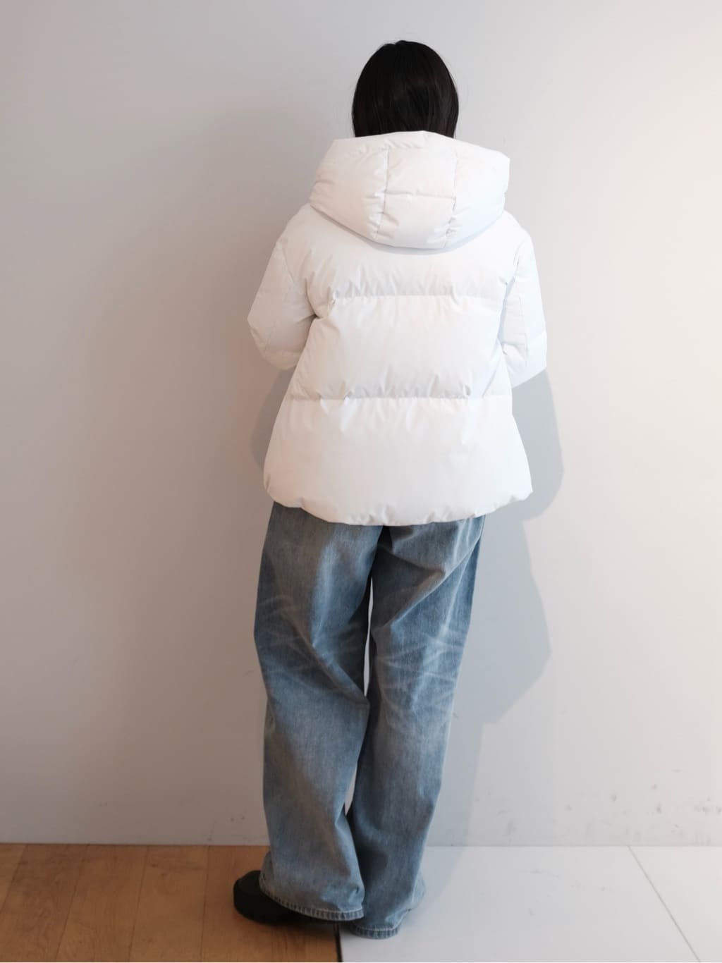 Kishimotoさんの「DRESSTERIOR｜◆Dhyana．（ディアナドット） バックファスナー チェルシーブーツ」を使ったコーディネート