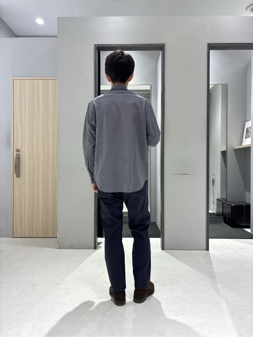 わいずみさんの「TAKEO KIKUCHI｜【ウールカシミヤブレンド】ビーバー調 スタンドカラー コート」を使ったコーディネート