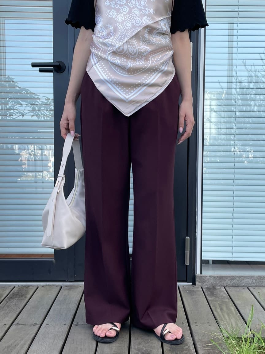 NATSUMIさんの「grove｜大判プリントスカーフ」を使ったコーディネート