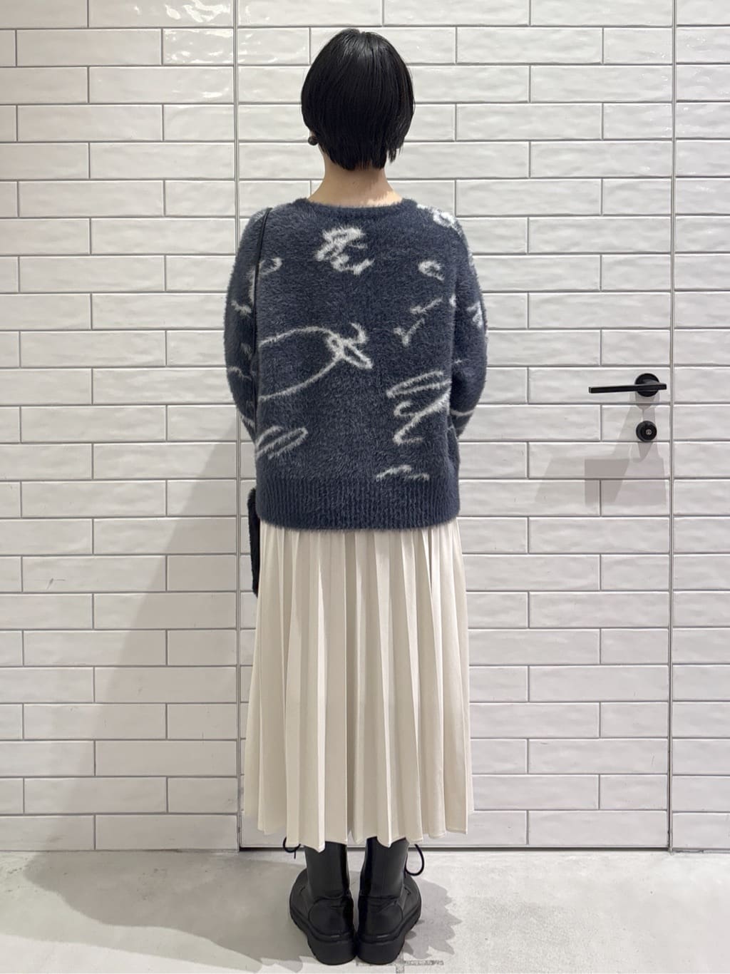 ayumiさんの「OPAQUE.CLIP｜アート柄シャギーニット【洗濯機OK】」を使ったコーディネート