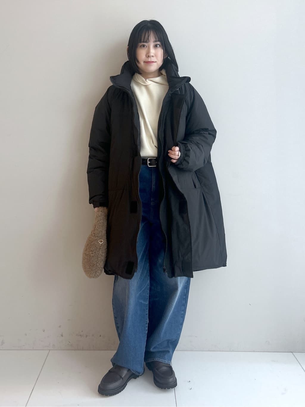 Hirokaさんの「Dessin｜【洗える】デニムカーブパンツ」を使ったコーディネート