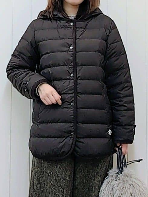 itoさんの「Dessin｜【撥水・2WAY】ミュラーダウンコートミドル丈」を使ったコーディネート