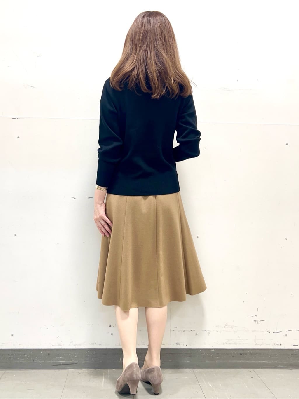 yuさんの「Reflect｜【選べる5色◎】フレアフリュイドスカート」を使ったコーディネート