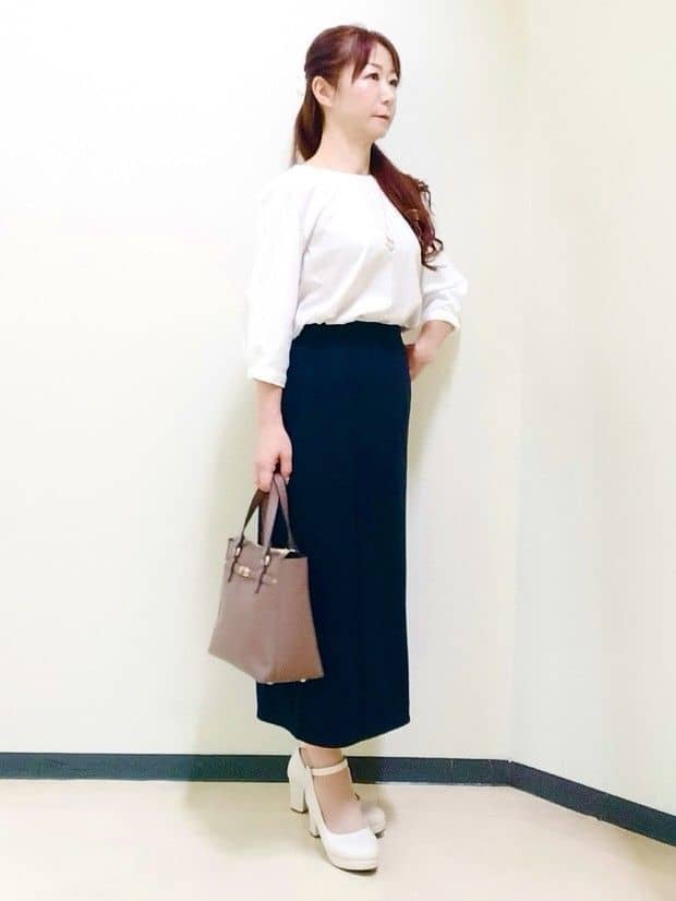 花さんの「Reflect｜【寒暖差対策に◎／手洗い可／旅行や通勤に】フード付きシアーカーディガン」を使ったコーディネート