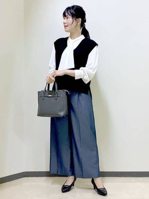  beni_gingerさんの「Reflect｜【きちんと見え／通勤／セレモニーにおすすめ◎】ドット柄ボウタイブラウス」を使ったコーディネート