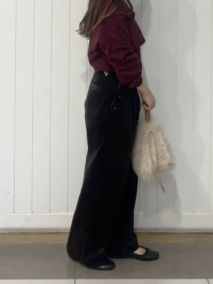 Minaさんの「Dessin｜【2点セット/3WAY/洗える】ノースリーブインナー付きVネックショート丈ニット」を使ったコーディネート
