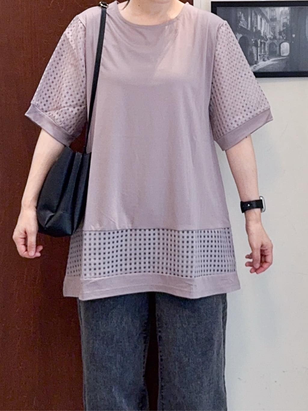 𝐇𝐢𝐫𝐨𝐦𝐢さんの「SHOO･LA･RUE｜【ひんやり/S-LL/二の腕カバー】シアーチェックがポイント 5分袖チュニック」を使ったコーディネート