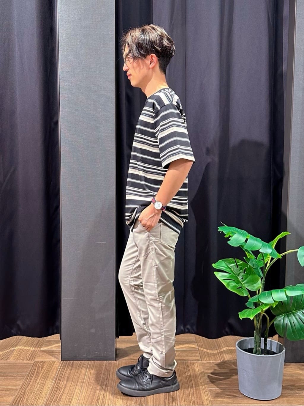 tomoyaさんの「THE SHOP TK｜【季節の変わり目に活躍】ニットカーディガン 選べる2デザイン(柄&無地)/洗濯機OK」を使ったコーディネート