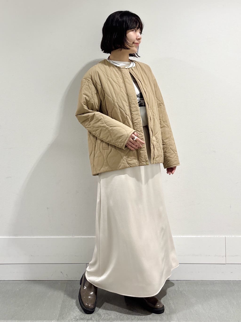 モエカさんの「UNTITLED｜【洗える/コットン100%】グラフィックロンT」を使ったコーディネート