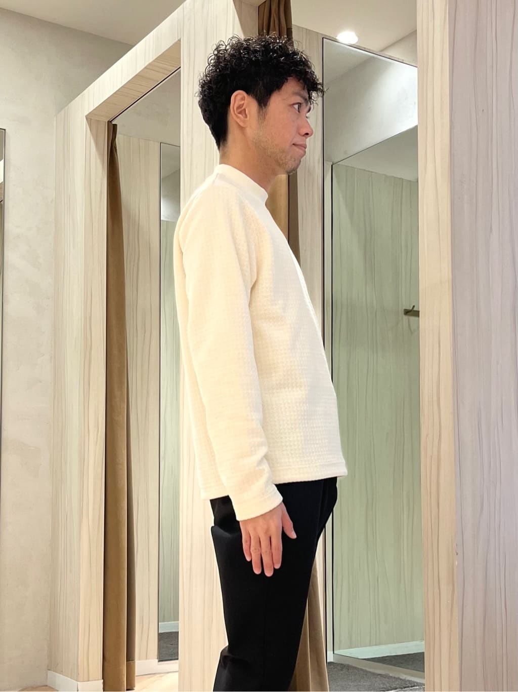 URAさんの「TAKEO KIKUCHI｜【None Of Stress】ストレッチ ダウンブルゾン」を使ったコーディネート