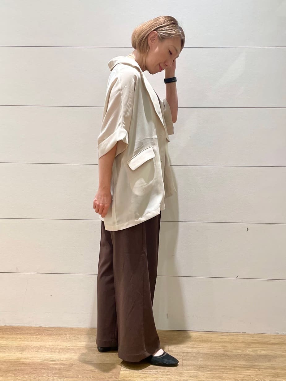 Ryoさんの「THE SHOP TK｜ドルマン半袖ジャケット【洗える】」を使ったコーディネート