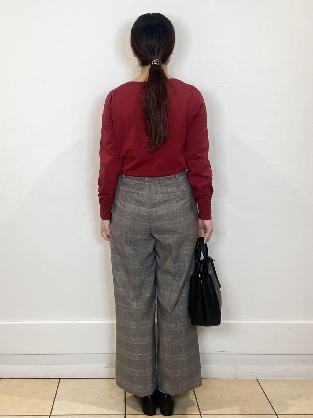 kimiさんの「index｜ワイドストレートパンツ／セットアップ対応可【洗濯機OK／イージーアイロン】」を使ったコーディネート
