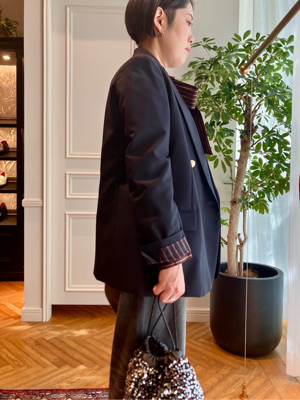konominさんの「DRESSTERIOR｜ヴィンテージ加工ワイドデニムパンツ」を使ったコーディネート