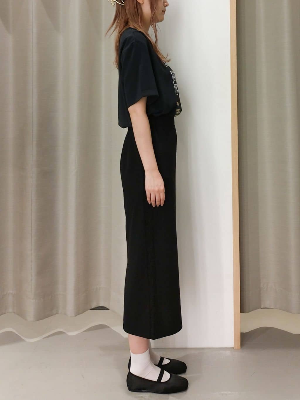 ミリさんの「THE SHOP TK｜アソートロゴTシャツ【接触冷感/防シワ/吸水速乾/UVケア/洗濯機OK】」を使ったコーディネート