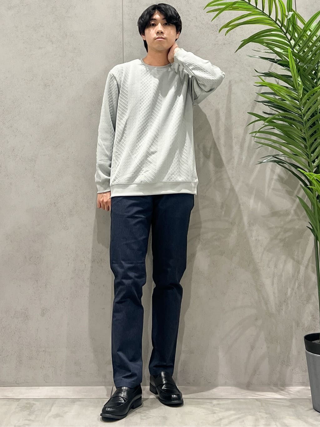 SHI-MAさんの「THE SHOP TK｜【無地に飽きた方へ】ふくれジャカードスウェット　洗濯機OK/6色展開/ユニセックスでおすすめ！」を使ったコーディネート