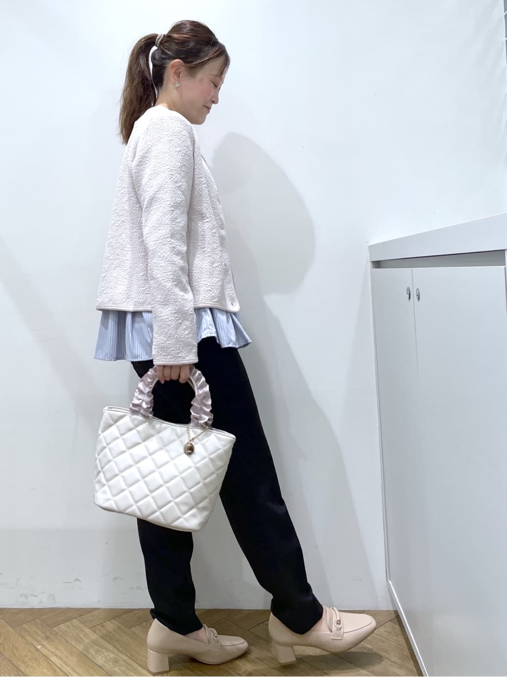 Junさんの「index｜ストレッチノーカラーブルゾン【洗濯機OK】」を使ったコーディネート