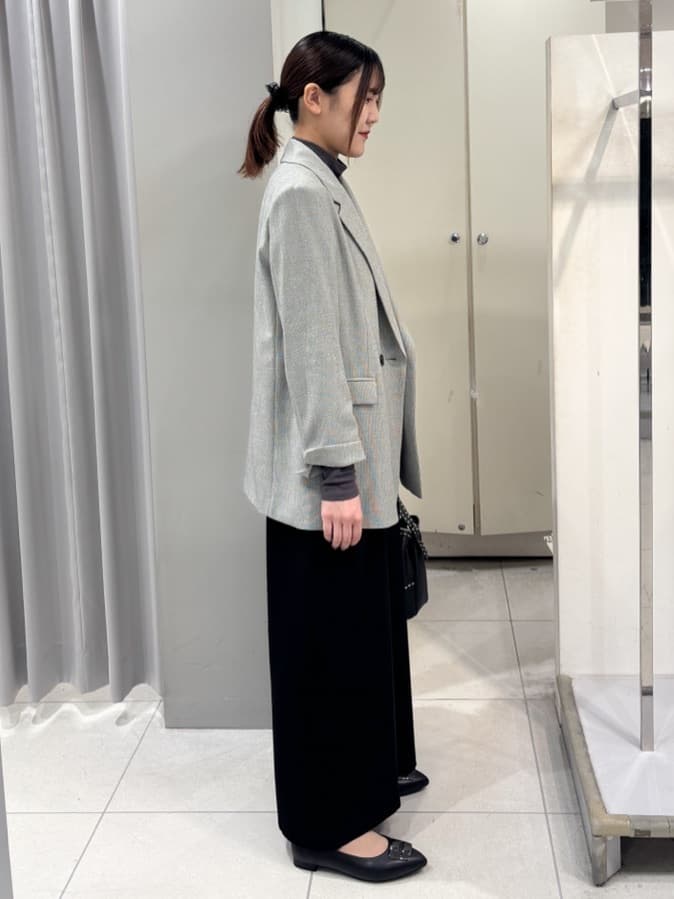 yuiさんの「Reflect｜【すっきり縦長シルエット】サロペットパンツ」を使ったコーディネート