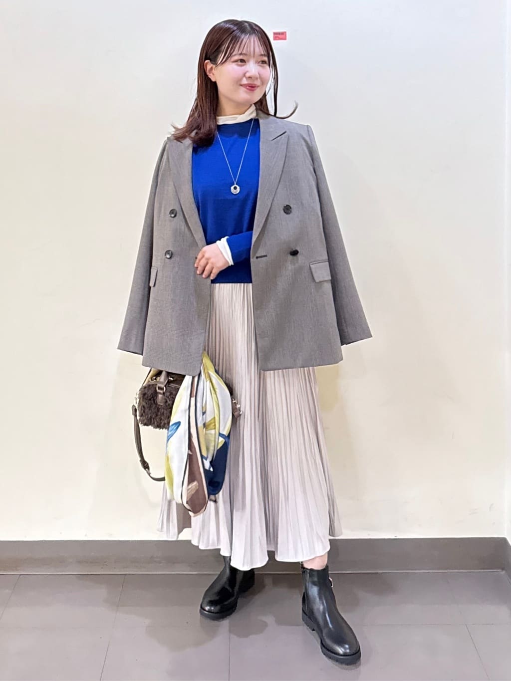 いくみさんの「UNTITLED｜【ハイネック/レイヤード/重ね着におすすめ】トリコットベロア シアーインナー」を使ったコーディネート