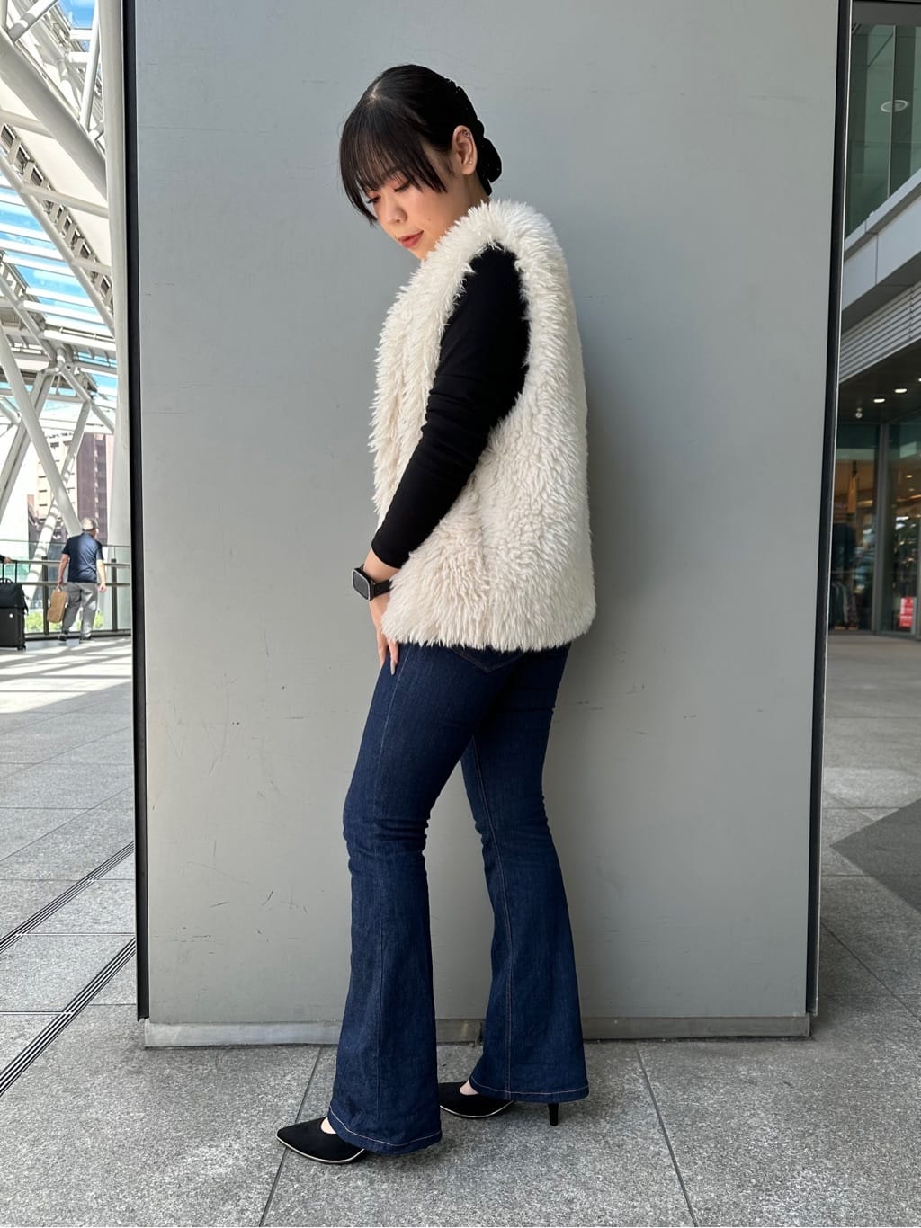 あずみさんの「ESPERANZA｜◆【晴雨兼用/12時間パンプス】約8.5cm　歩きやすくて疲れにくい」を使ったコーディネート