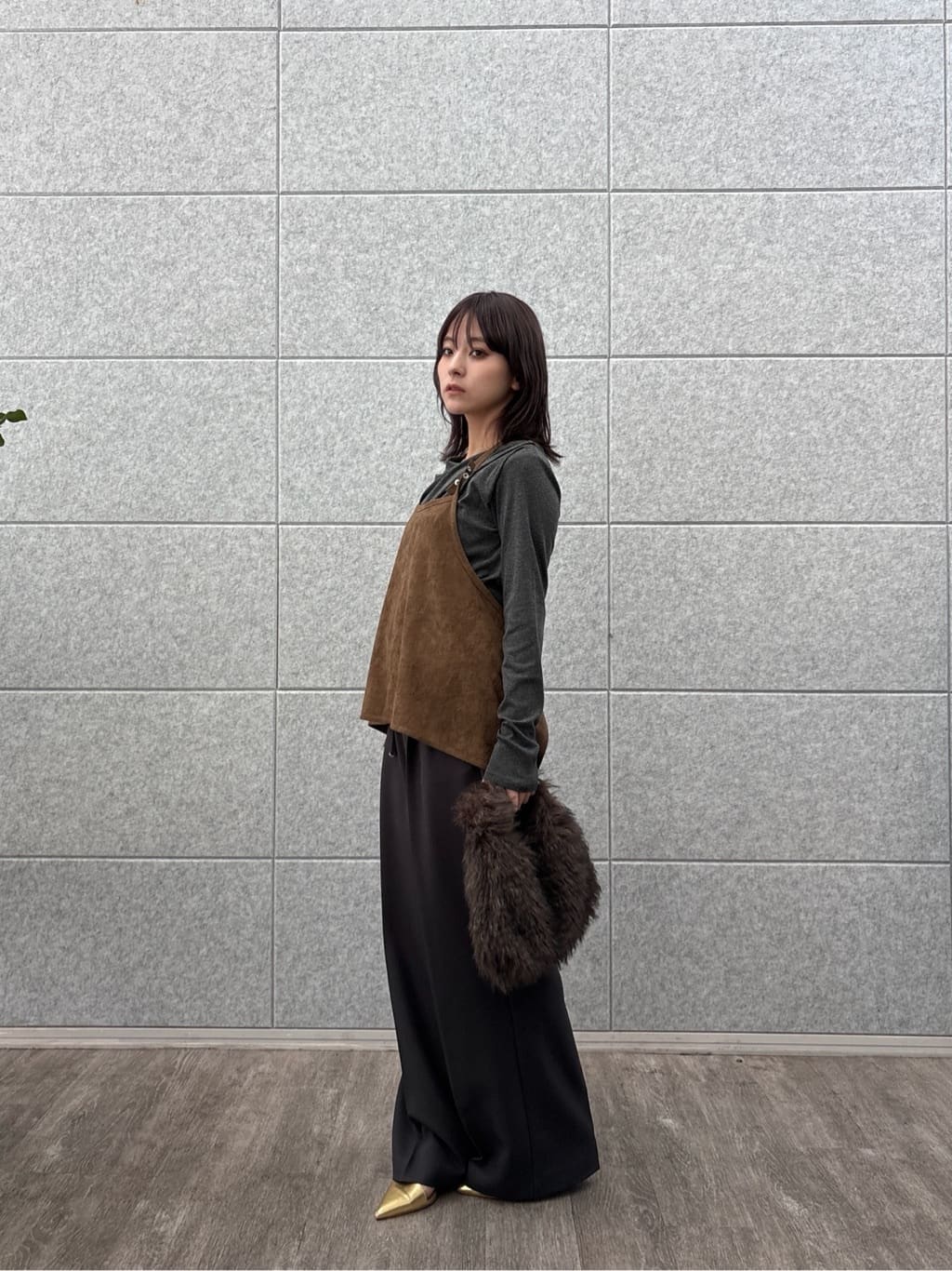 erikaさんの「INDIVI｜スエードライクラップジレ」を使ったコーディネート
