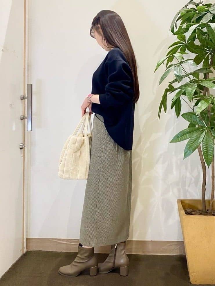 AYUMIさんの「SHOO･LA･RUE｜ストレッチブーツ」を使ったコーディネート