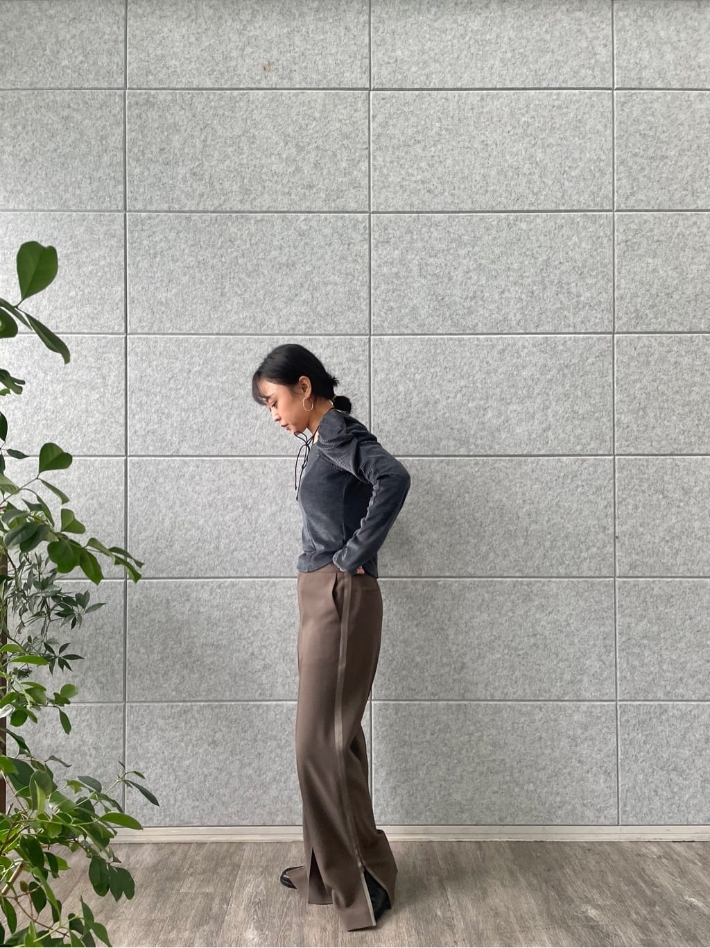kanakoさんの「CODE A｜velour square puff top」を使ったコーディネート